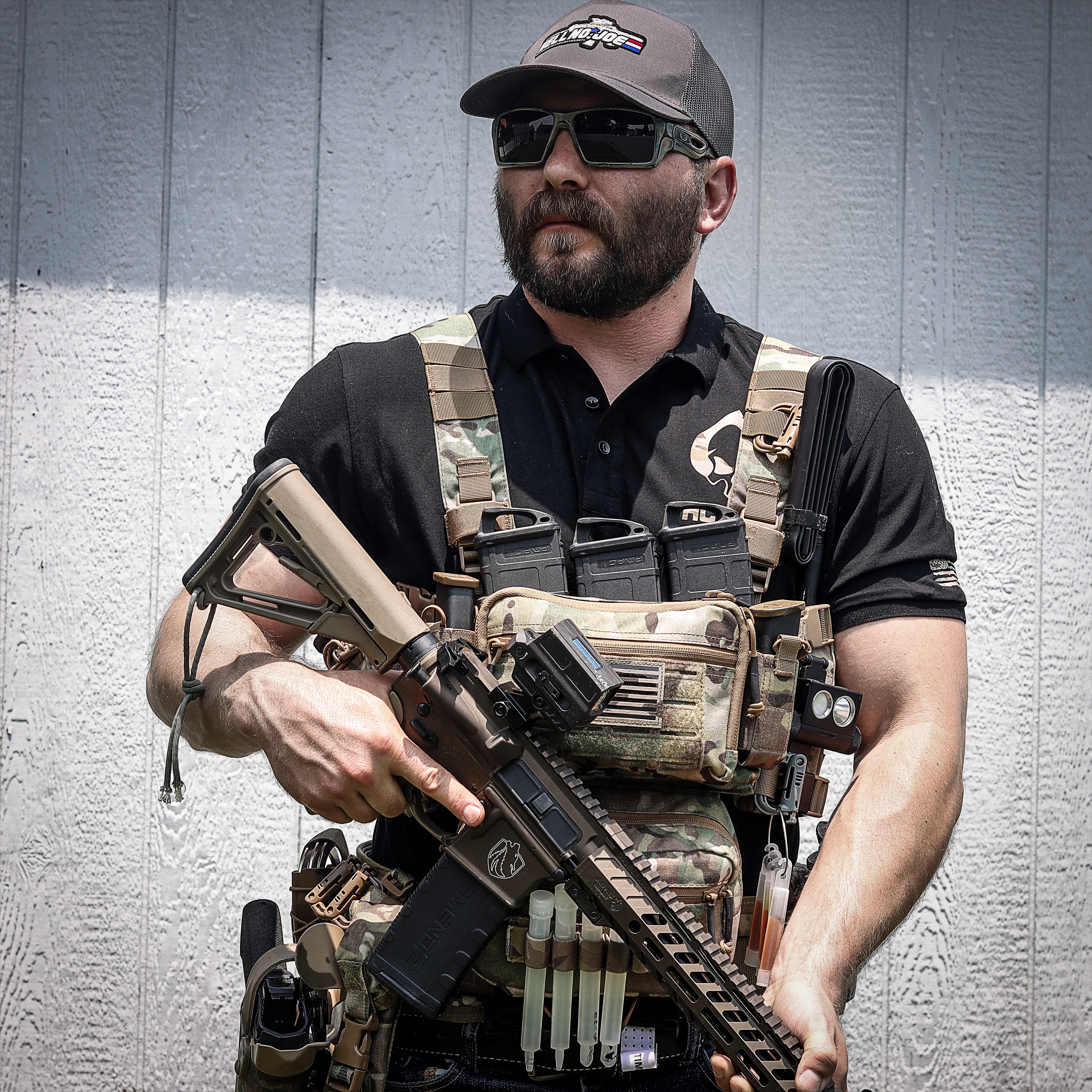 Experience Ultimate Versatility With The S.O.P. Micro Chest Rig